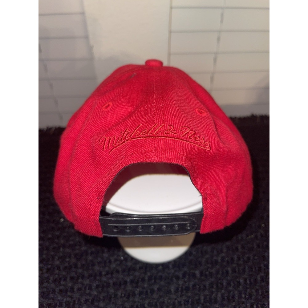 Houston Rockets Mitchell And Ness SnapBack Red - Picture 10 of 11